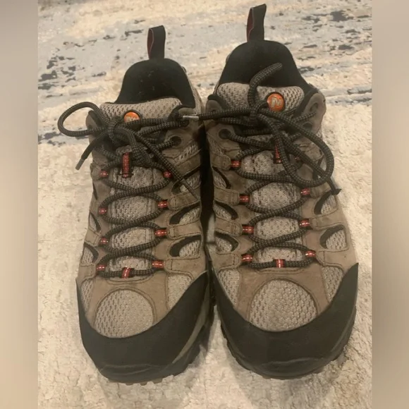 Merrell Men's Moab Hiking Shoes - Picture 1 of 8